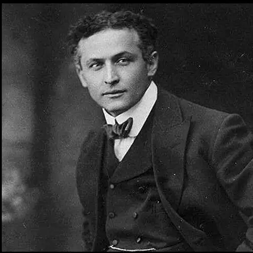 illustration: Harry Houdini