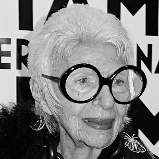 illustration: Iris Apfel
